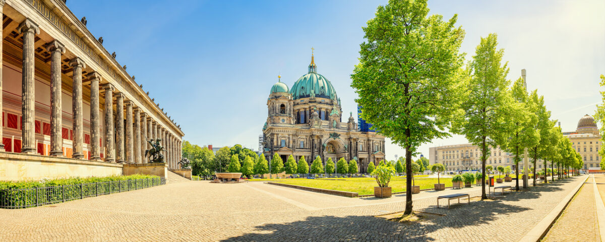 panoramic view at the berlin cathedral
