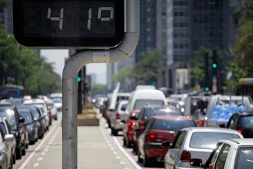 Street digital thermometer measures a temperature of 41 degrees celsius in Paulista avenue, Avenida Paulista, during a extreme heat wave in Sao Paulo, Brazil.
